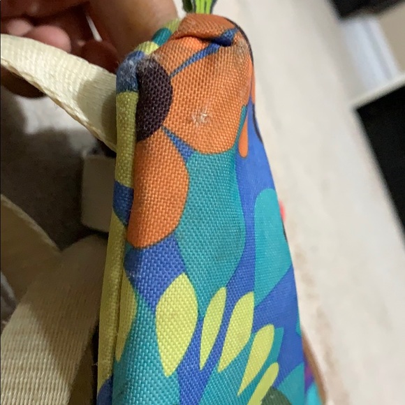 Vibrant Lilly Bloom cross body purse - Picture 6 of 7